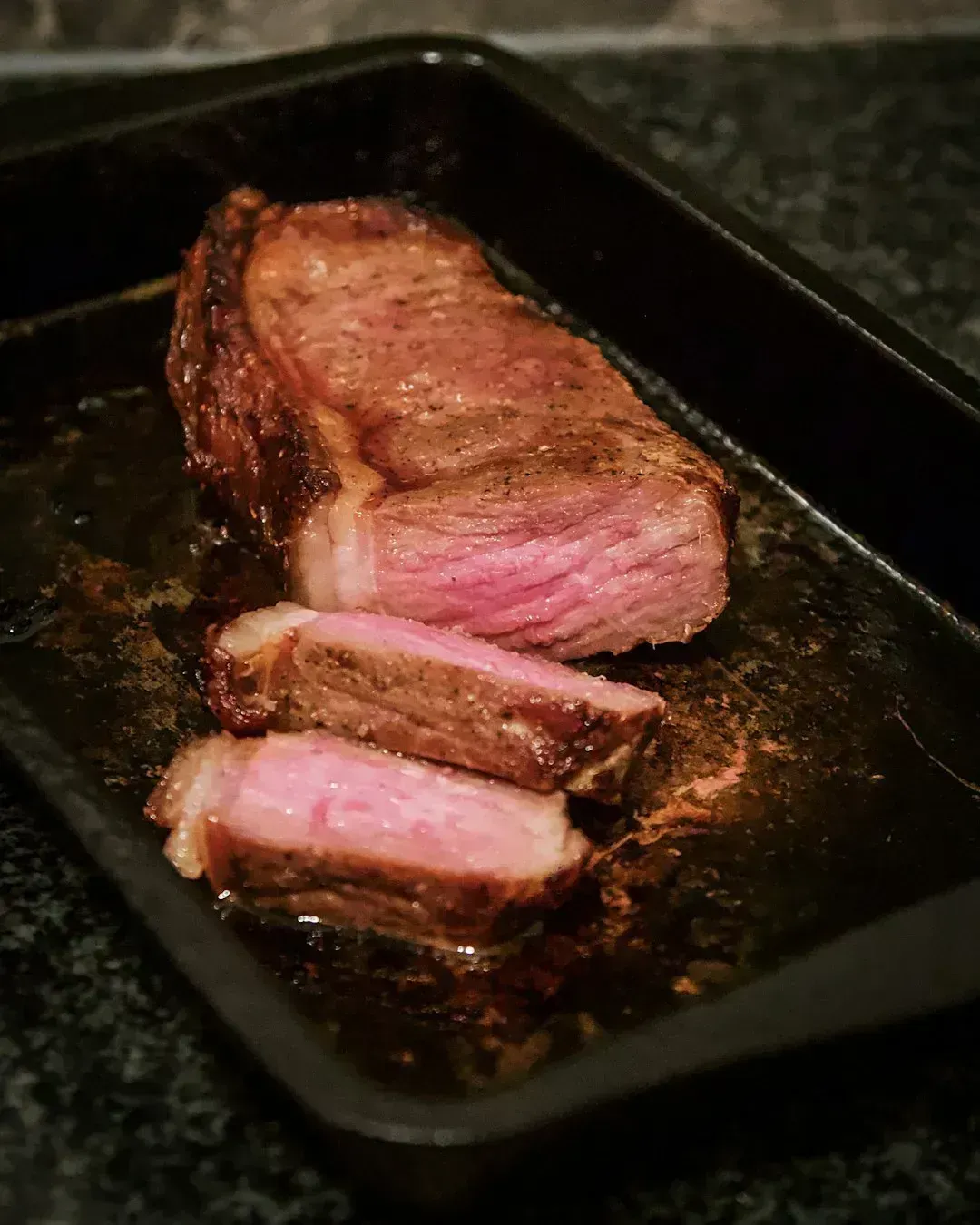 Steaks Cooked Inconsistently (Image Credits: Unsplash)