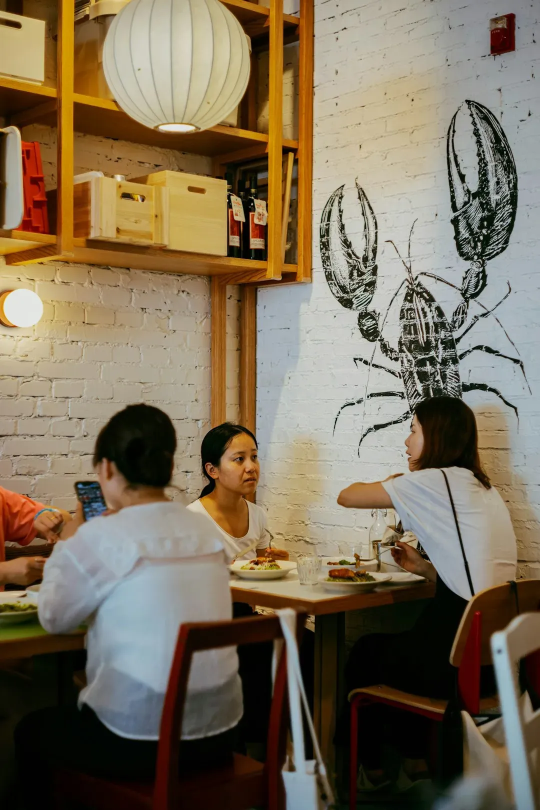 How You Treat the Host Predicts Future Behavior (Image Credits: Unsplash)