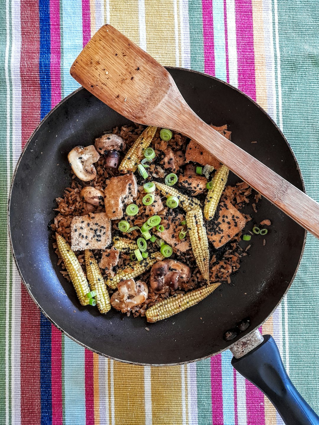 Stir-Fried Tofu with Bell Peppers and Corn Oil (image credits: unsplash)