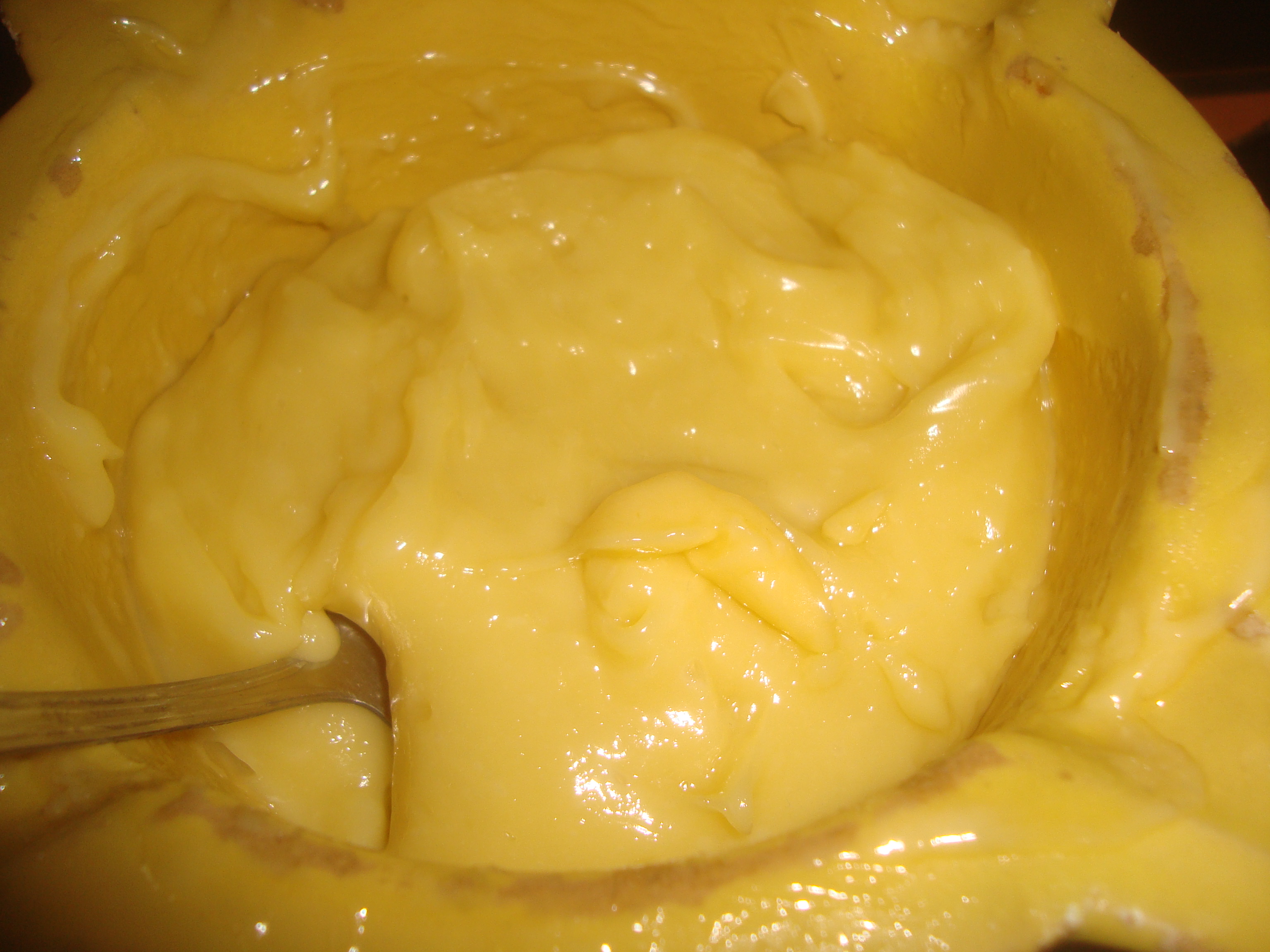 9. Aioli – Garlic Lover’s Dream (image credits: wikimedia)