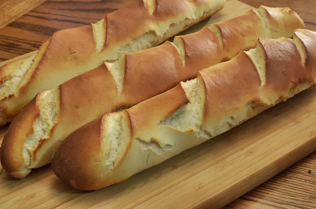 4. Fresh-Baked Bread (Image Credits: Flickr)