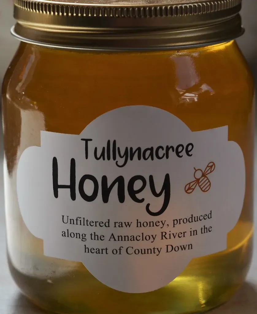 Check the Label for Red Flags (Image Credits: Flickr)