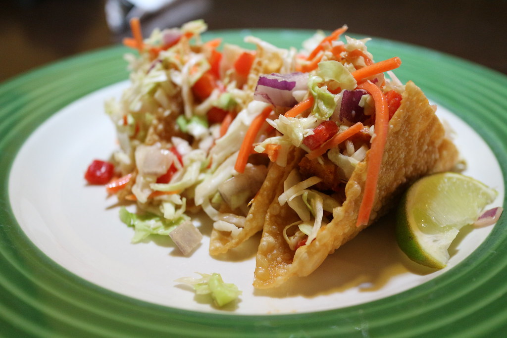 Applebee's Grilled Chicken Wonton Tacos: The Fusion Favorite That Couldn't Survive Supply Chain Issues (Image Credits: Flickr)