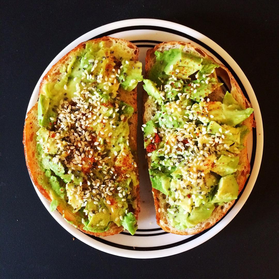 Avocado Toast - The Incomplete Meal (image credits: By Jami430, CC BY-SA 4.0, https://commons.wikimedia.org/w/index.php?curid=58450890)