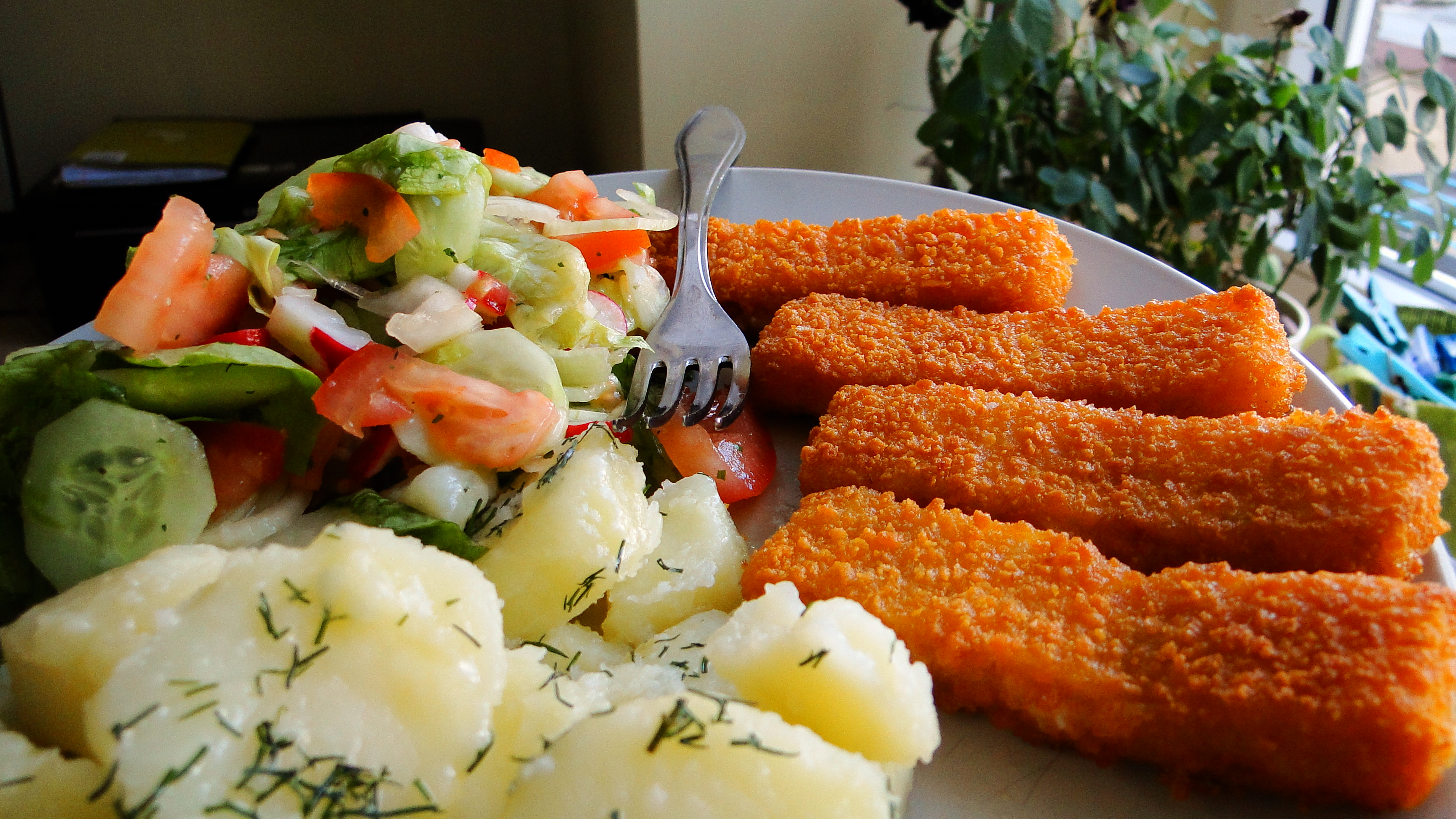 Fish Sticks (Image Credits: Wikimedia)