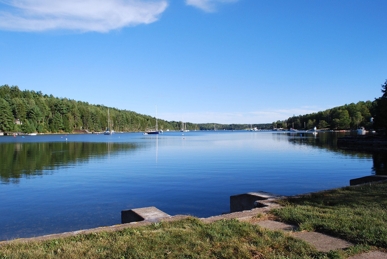 Lunenburg, Nova Scotia - UNESCO World Heritage, Modern Problems (image credits: pixabay)