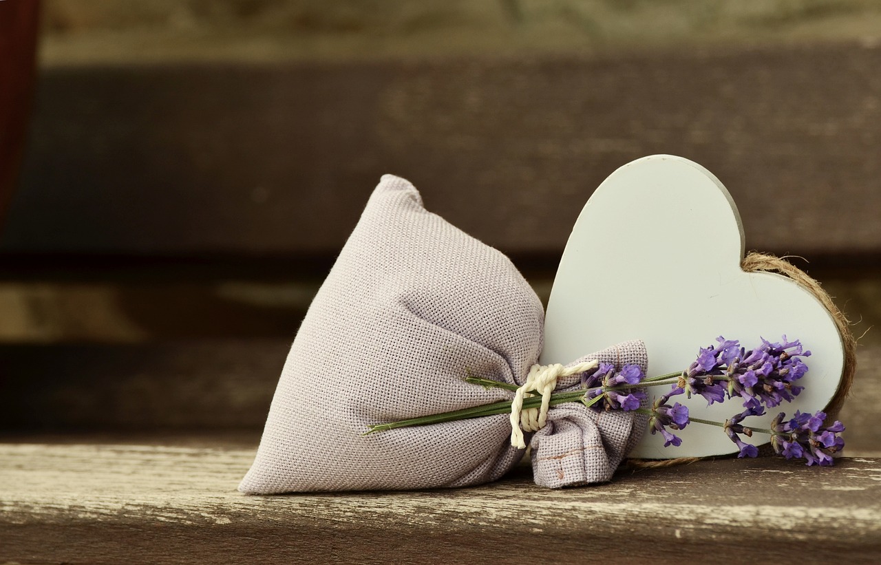 Lavender in Sauces and Marinades (image credits: pixabay)