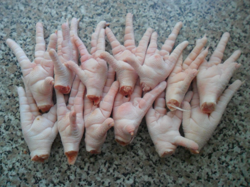 3. Chicken Products: The Hidden Threat in the Freezer Aisle (image credits: wikimedia)
