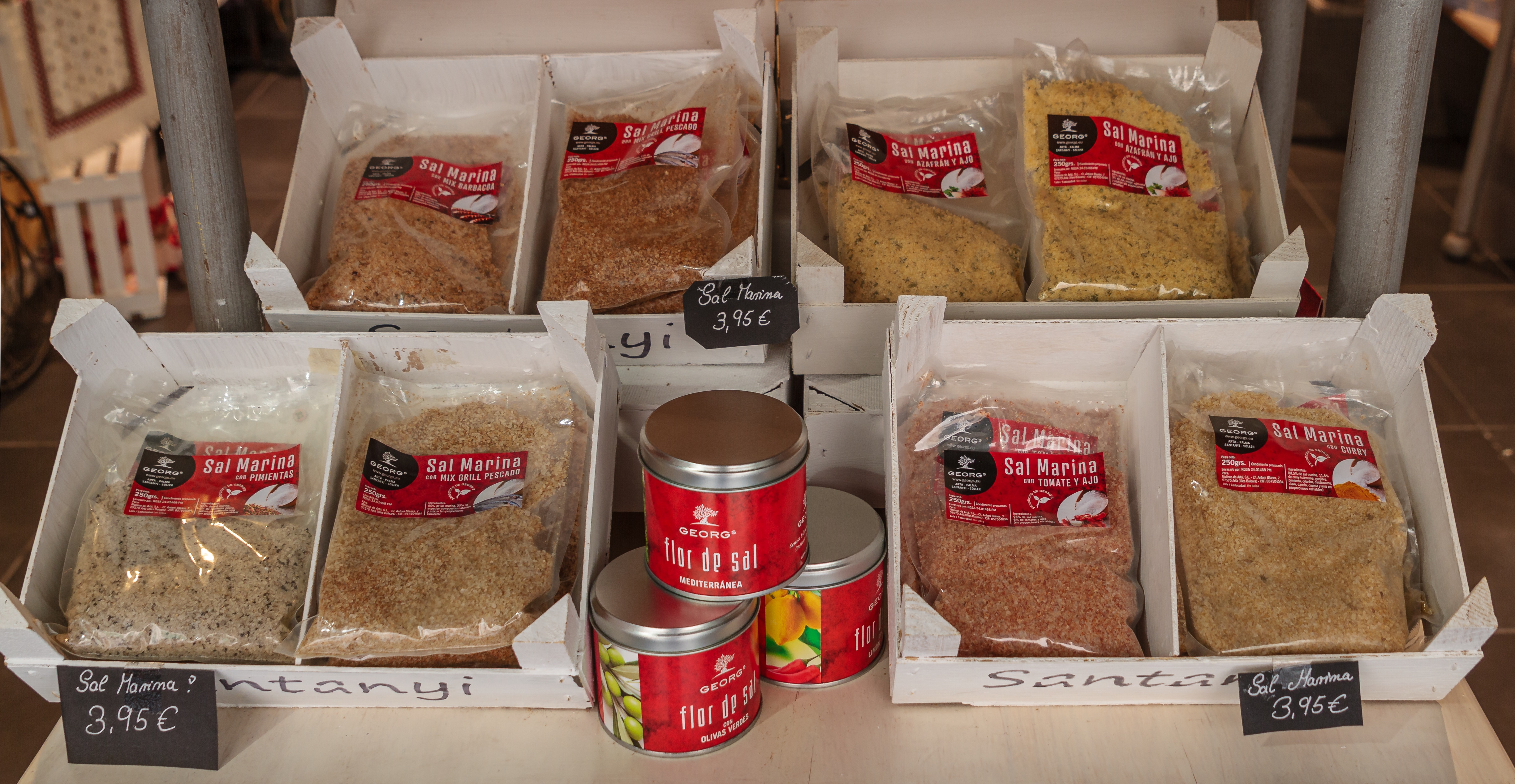 The Role of Salt in Culinary Traditions (image credits: wikimedia)