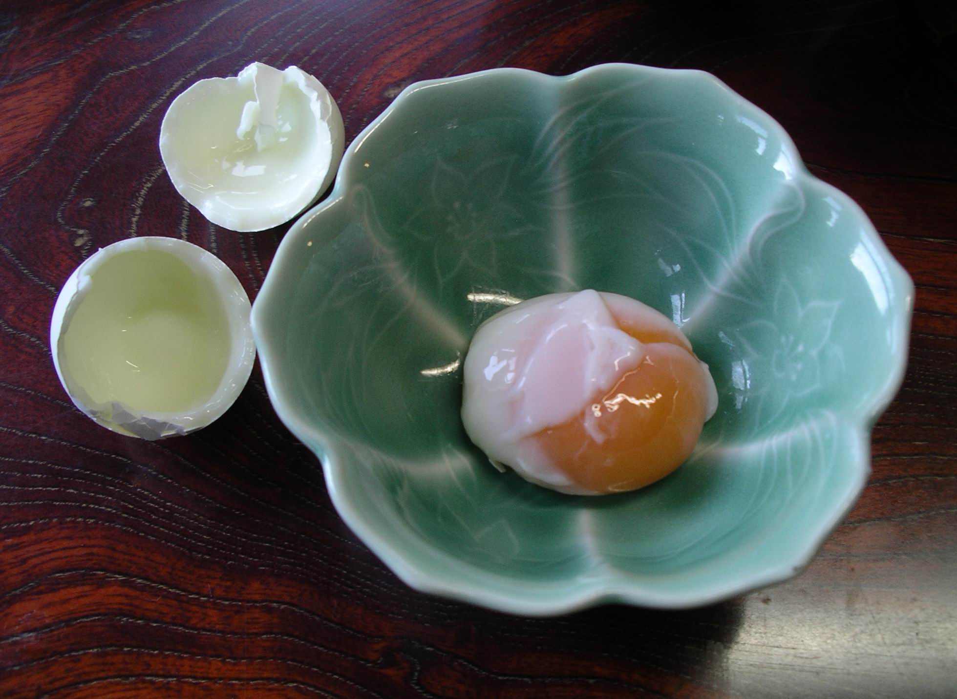 The Allure of Onsen Eggs: What Makes Them So Special? (image credits: wikimedia)