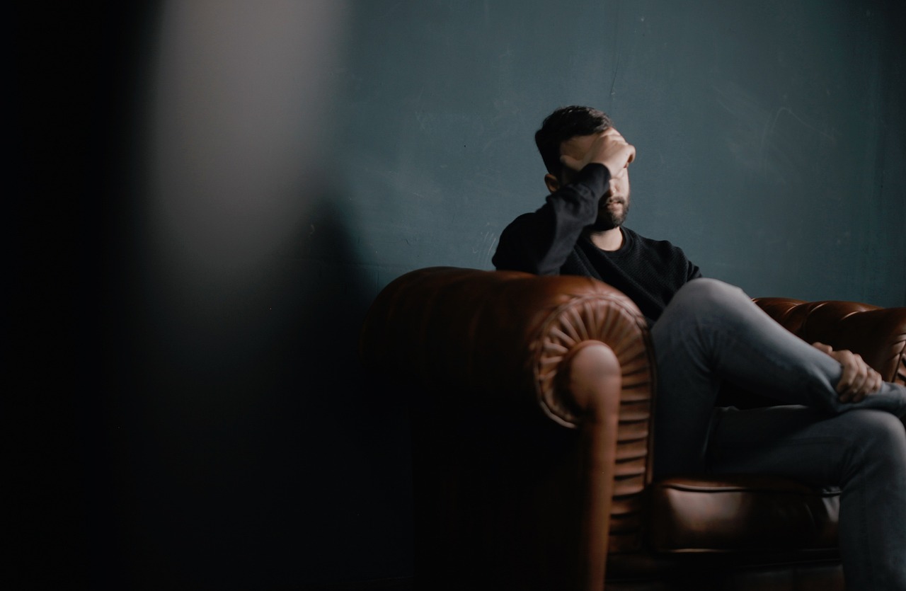 4. Frequent Headaches and Dizziness—Your Brain’s SOS (image credits: pixabay)