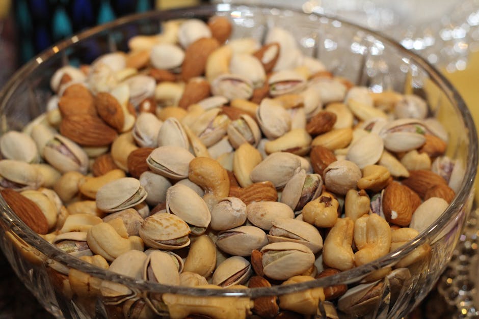 Trail Mix: A Caloric Conundrum (image credits: pexels)