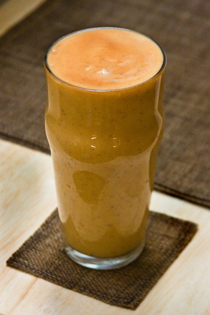 Pumpkin Smoothie for Busy Mornings (image credits: flickr)