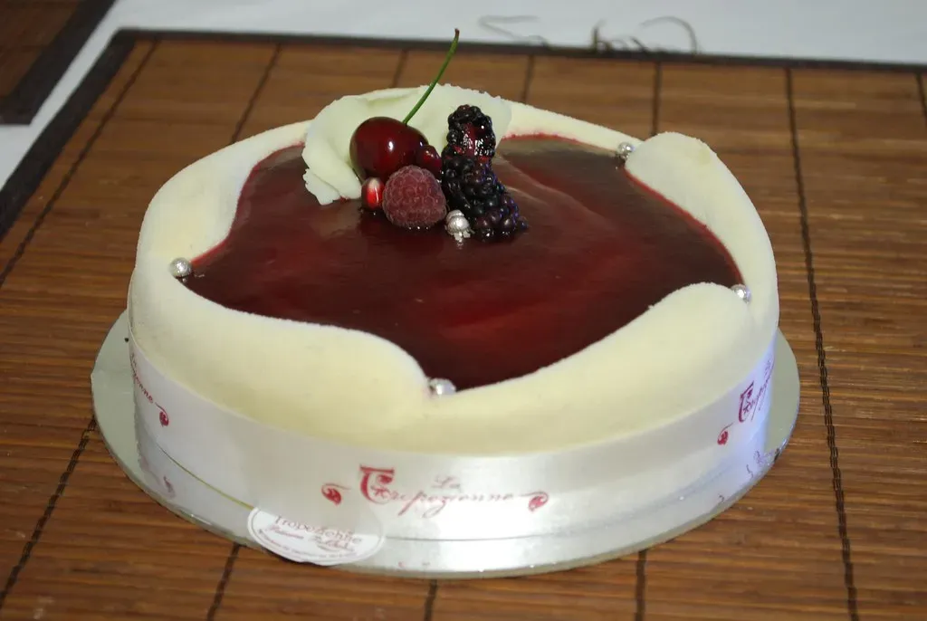 Pisces: Dreamy Desserts and Gentle Soups (Image Credits: Flickr)