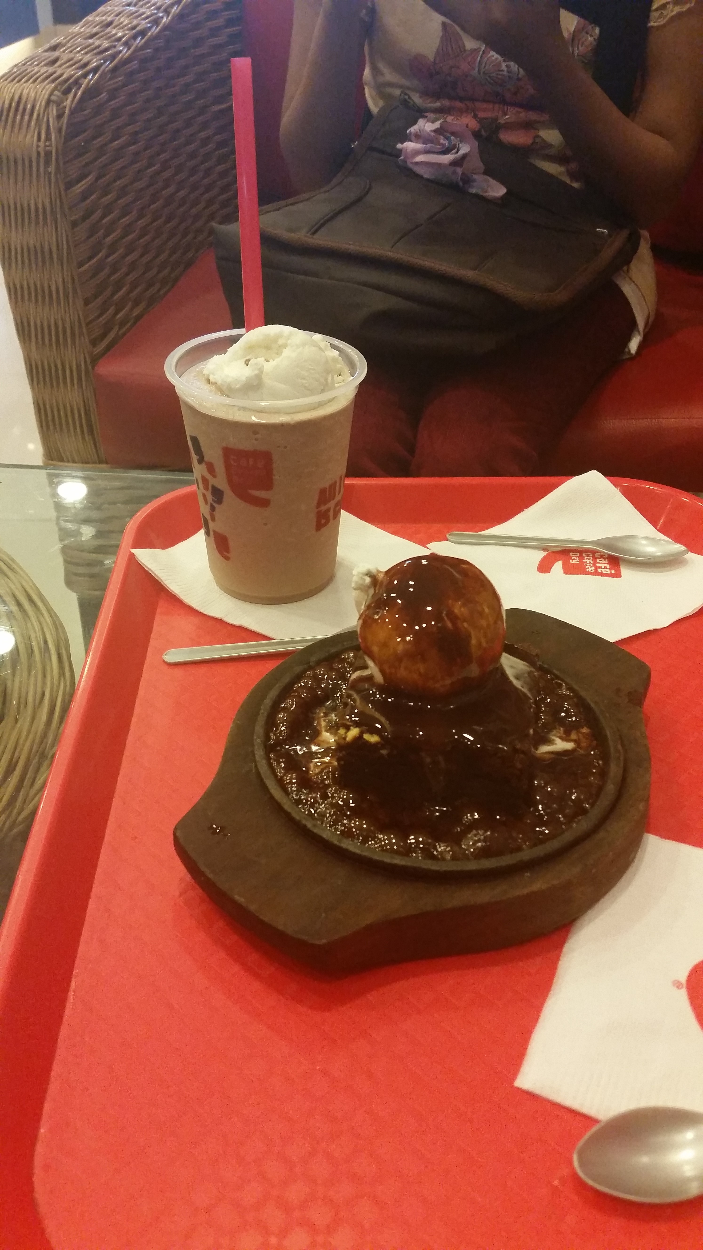 Budget-Friendly Indulgence (image credits: wikimedia)