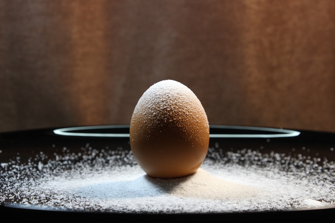 Hard-Boiled Eggs: The Hidden Steam Bomb (image credits: unsplash)
