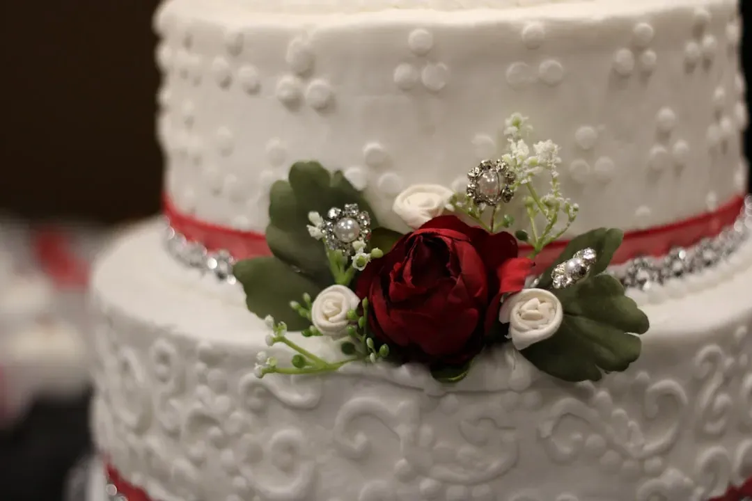 2. Fondant-Covered Wedding Cake - Beautiful to Look At, Terrible to Eat (Image Credits: Unsplash)