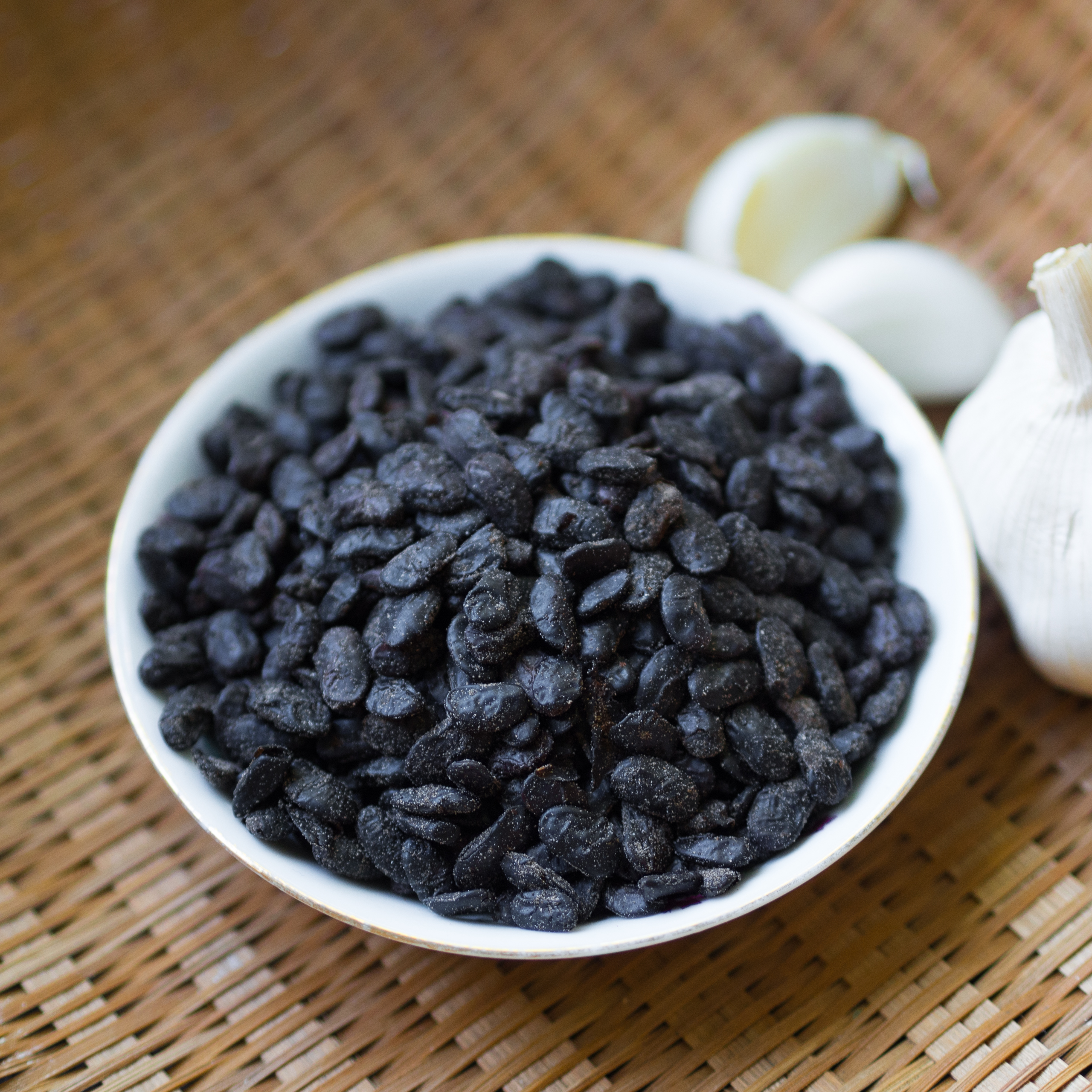 Black Beans: Fiber-Filled and Versatile (image credits: wikimedia)