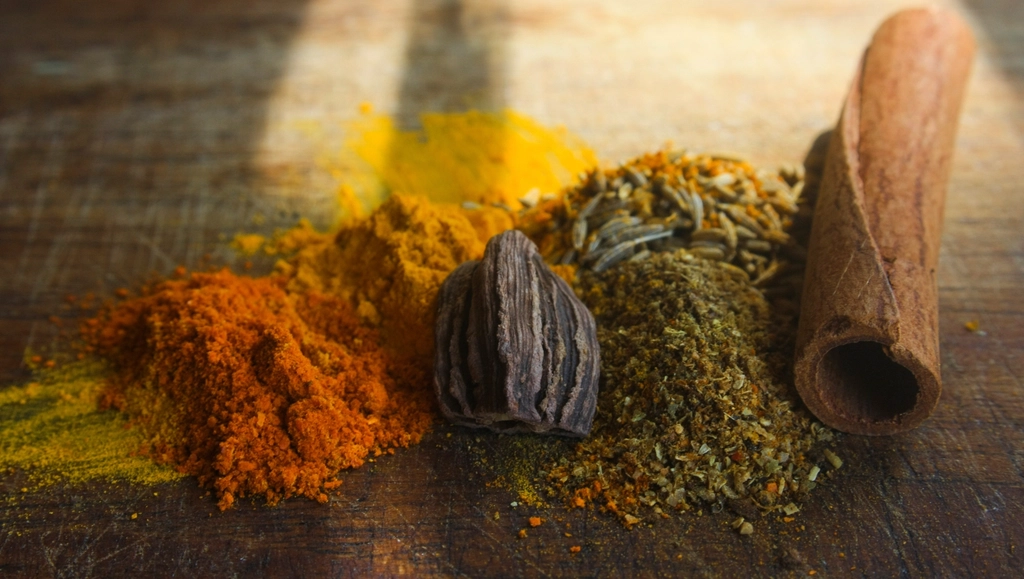 Ground Spices: The Silent Flavor Thieves (Image Credits: Rawpixel)