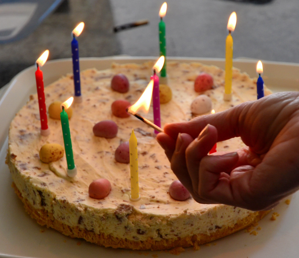 Why 1970s Cake Design Fell Out of Fashion (image credits: flickr)