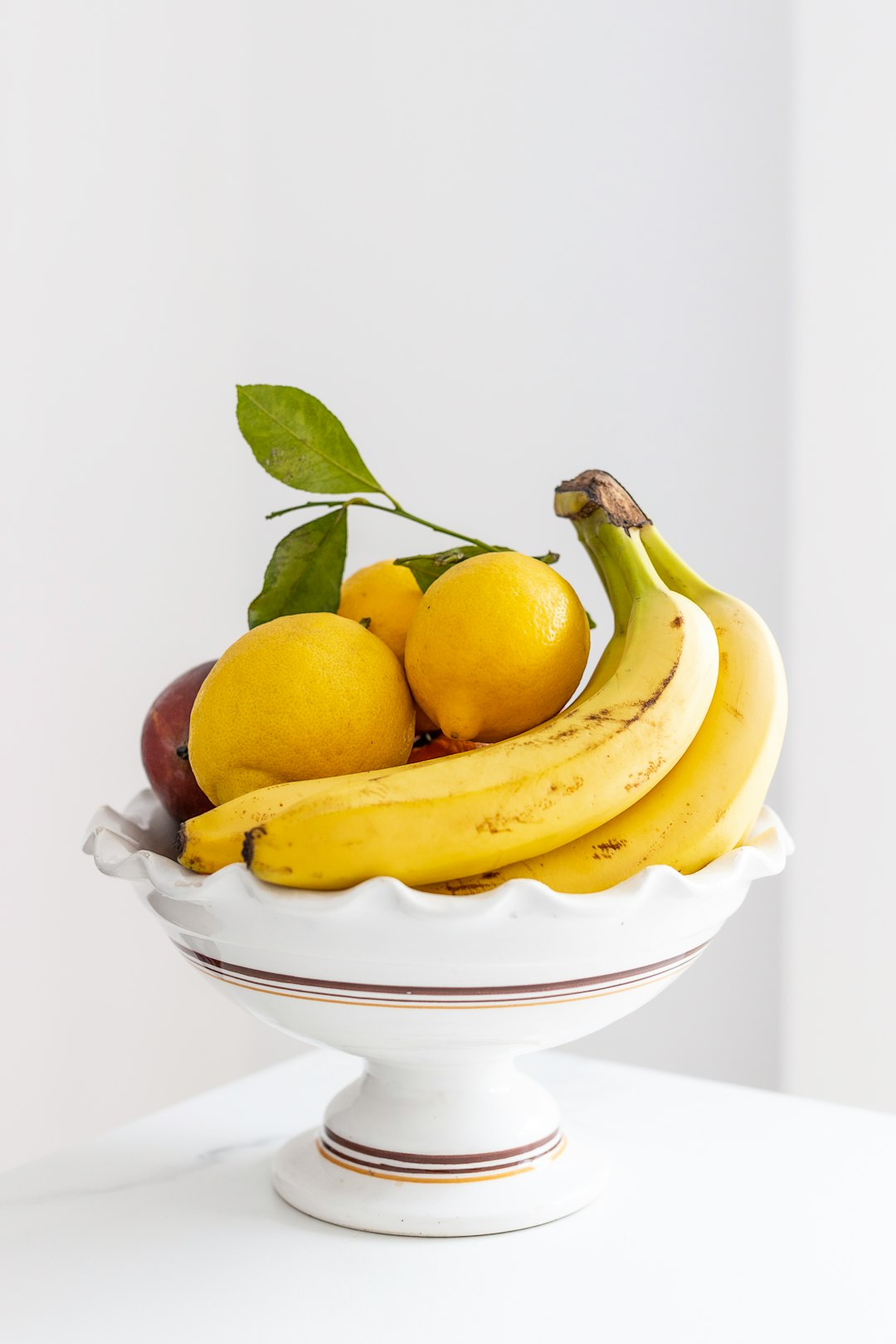 Bananas: A Surprising Sugar Spike (image credits: unsplash)