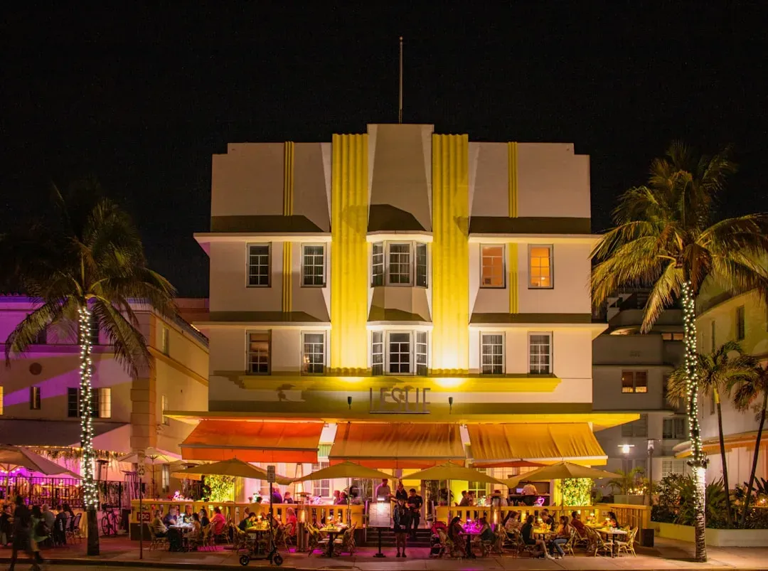 Tourist Trap Culture Had Infected Everything (Image Credits: Unsplash)