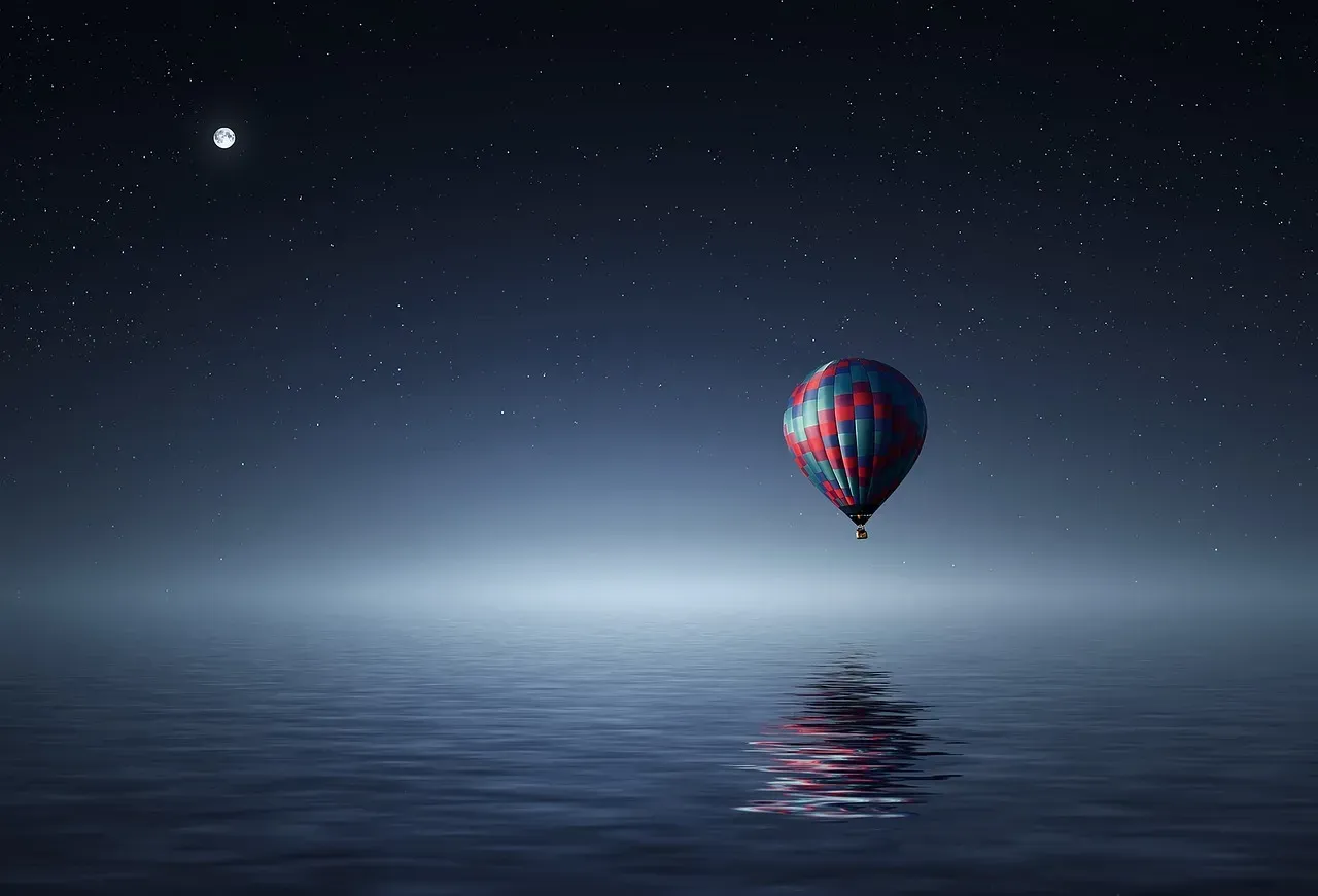 Water Moon Signs: The Emotional Depth Divers (Image Credits: Pixabay)