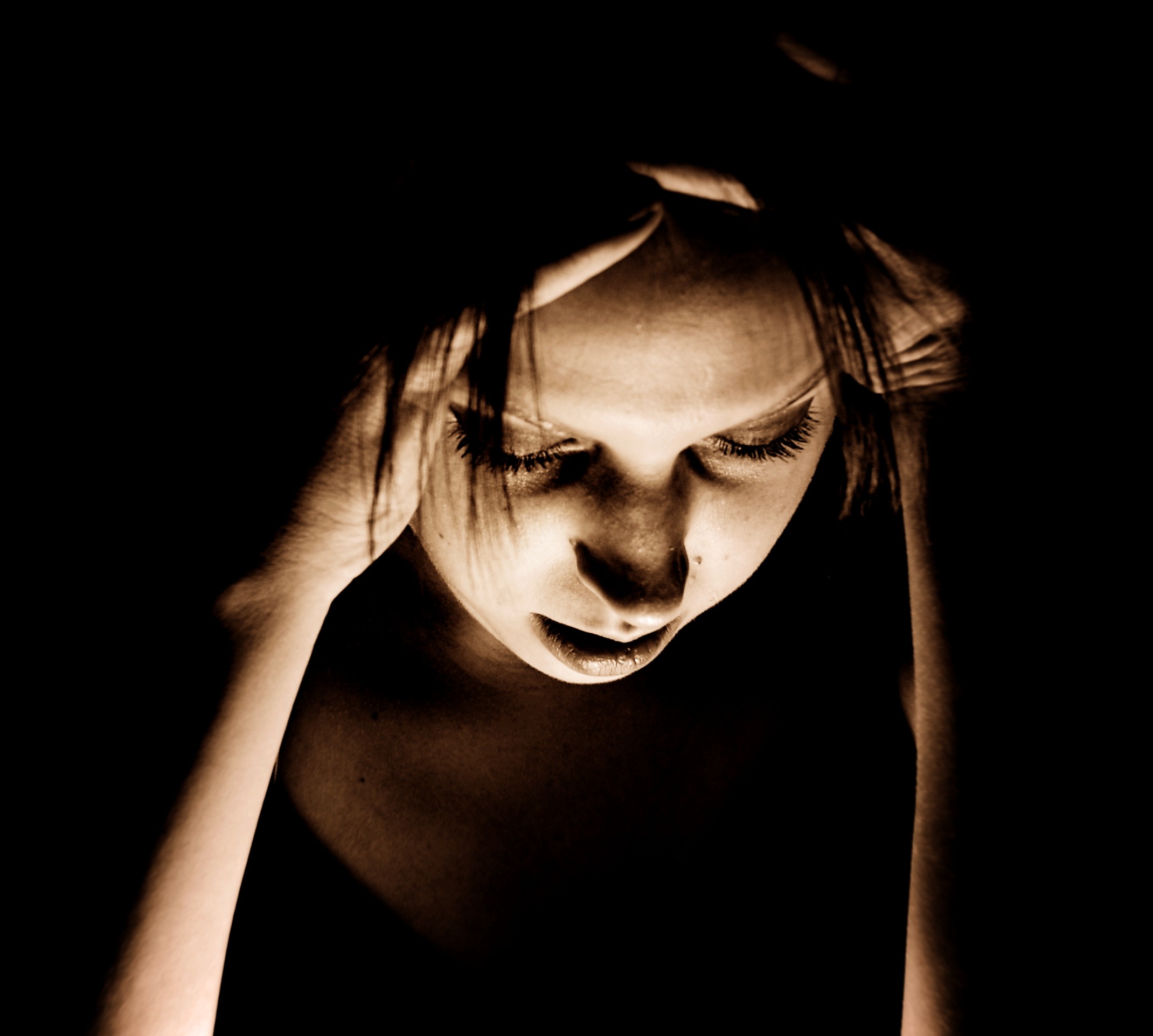 Migraines or Frequent Headaches (image credits: wikimedia)