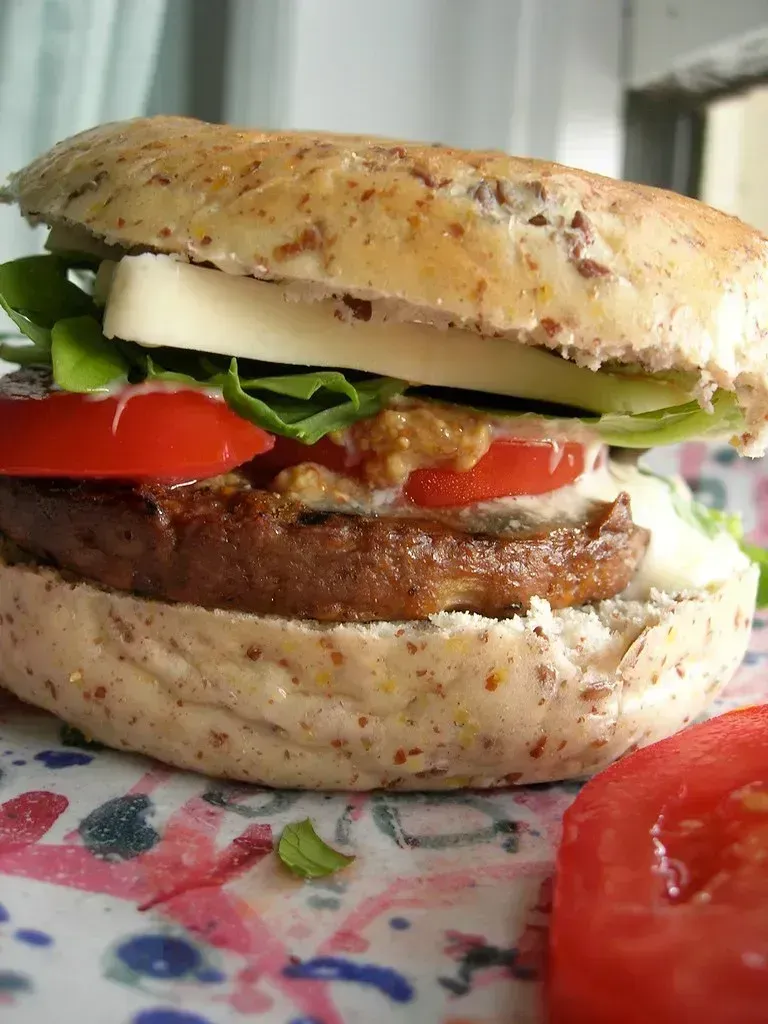 1. Plant-Based Meat Burgers - The Hype Has Officially Left the Building (Dano, Flickr, CC BY 2.0)