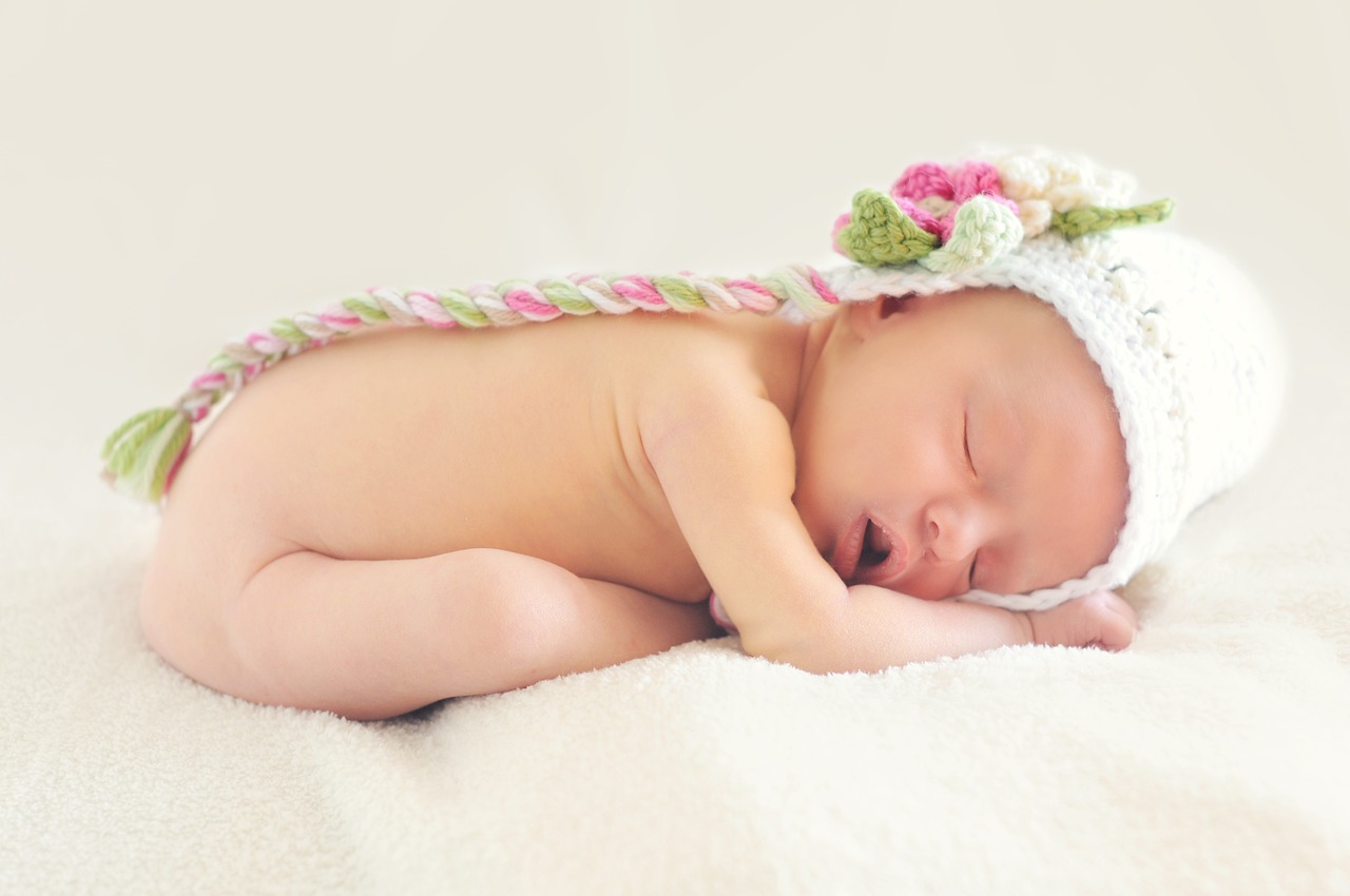 Baby Formula Shortages Worsened (image credits: pixabay)