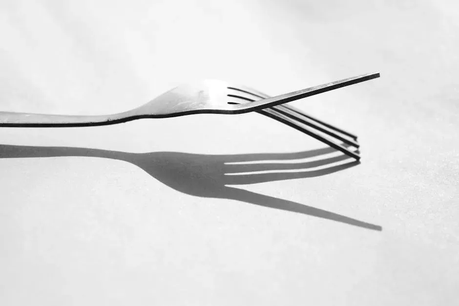 The Four-Tine Fork: A Surprisingly Recent Design (Image Credits: Pexels)