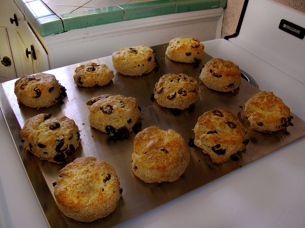 Baking Sheet Hydrogen Peroxide Restoration (image credits: flickr)