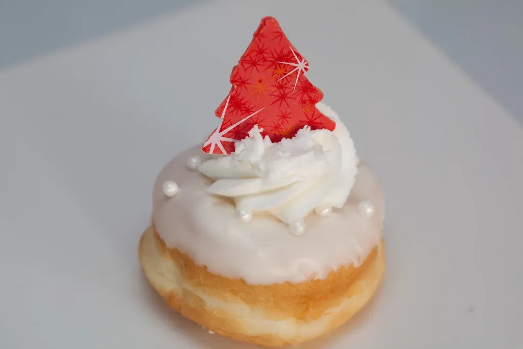 Calf's Foot Jelly Dessert (Image Credits: Flickr)