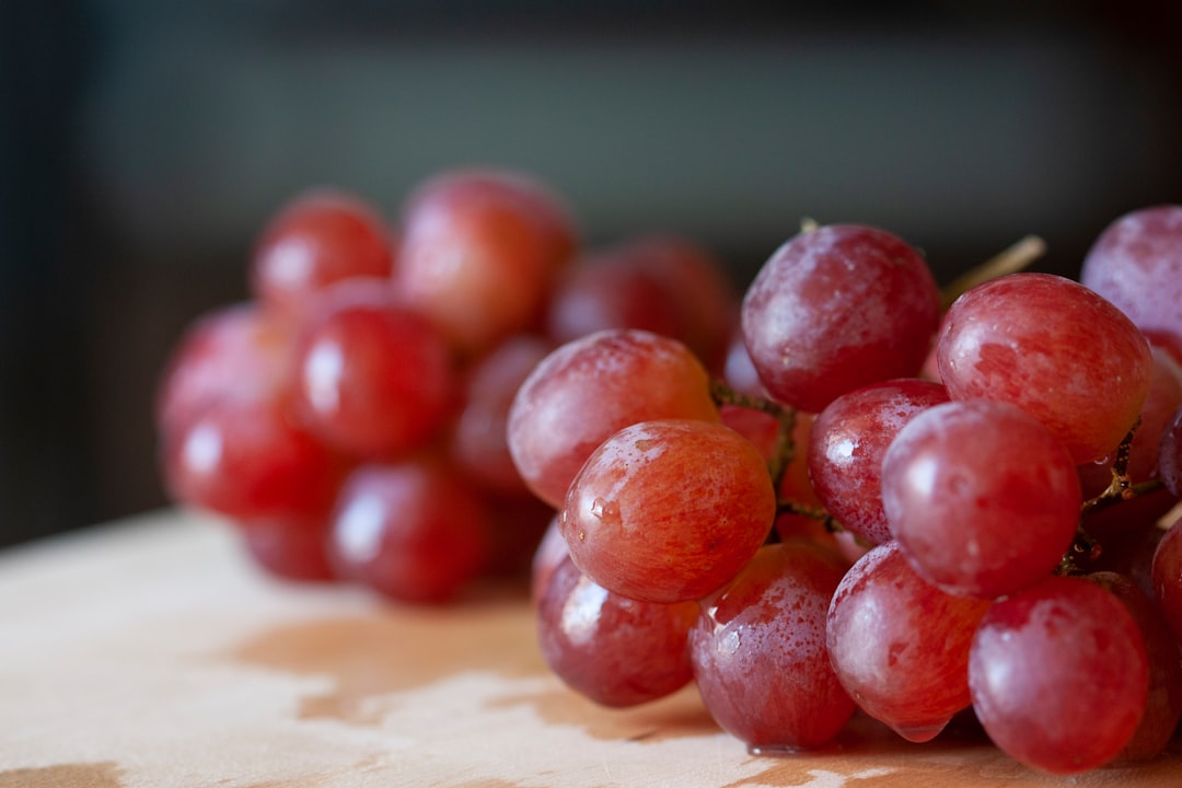 Red Grapes: Resveratrol for Longevity (image credits: unsplash)