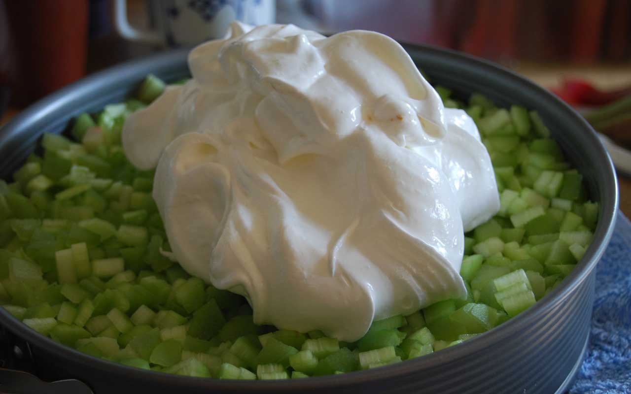 Aging Your Egg Whites: The Silent Game-Changer (image credits: wikimedia)