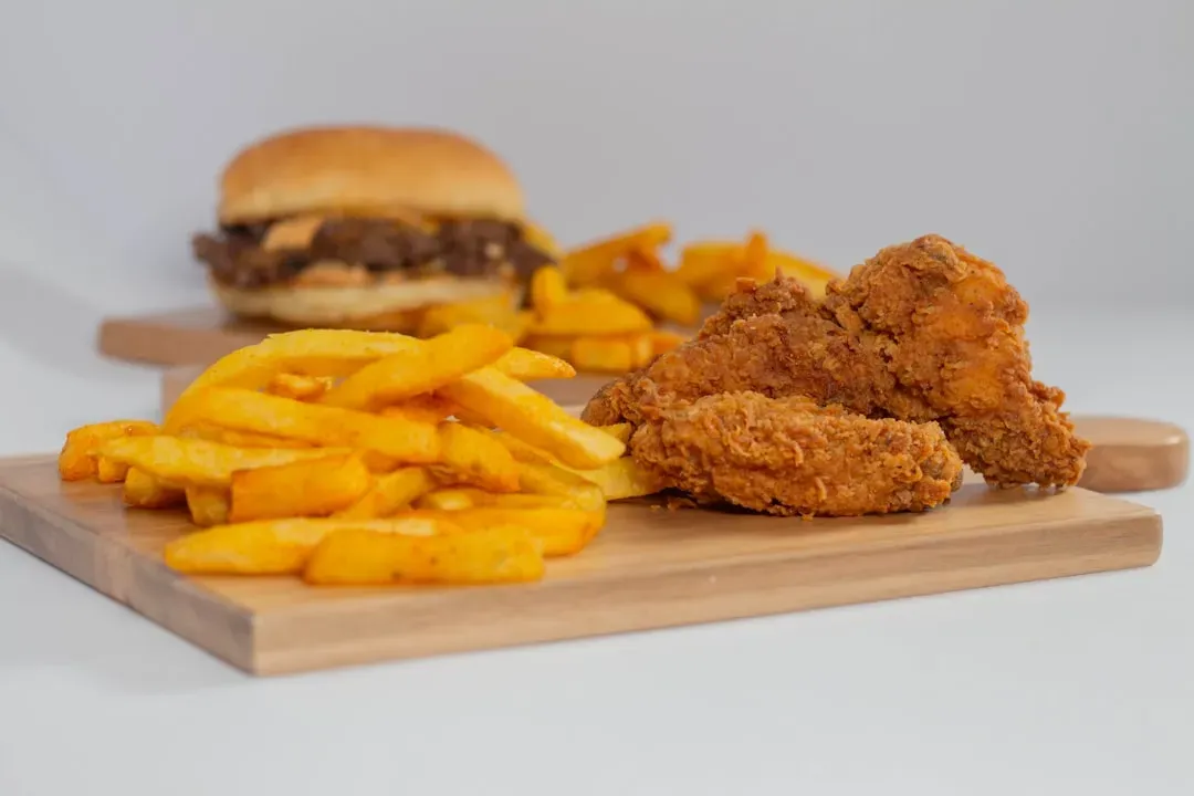 The Cholesterol Surprise Most People Miss (Image Credits: Unsplash)