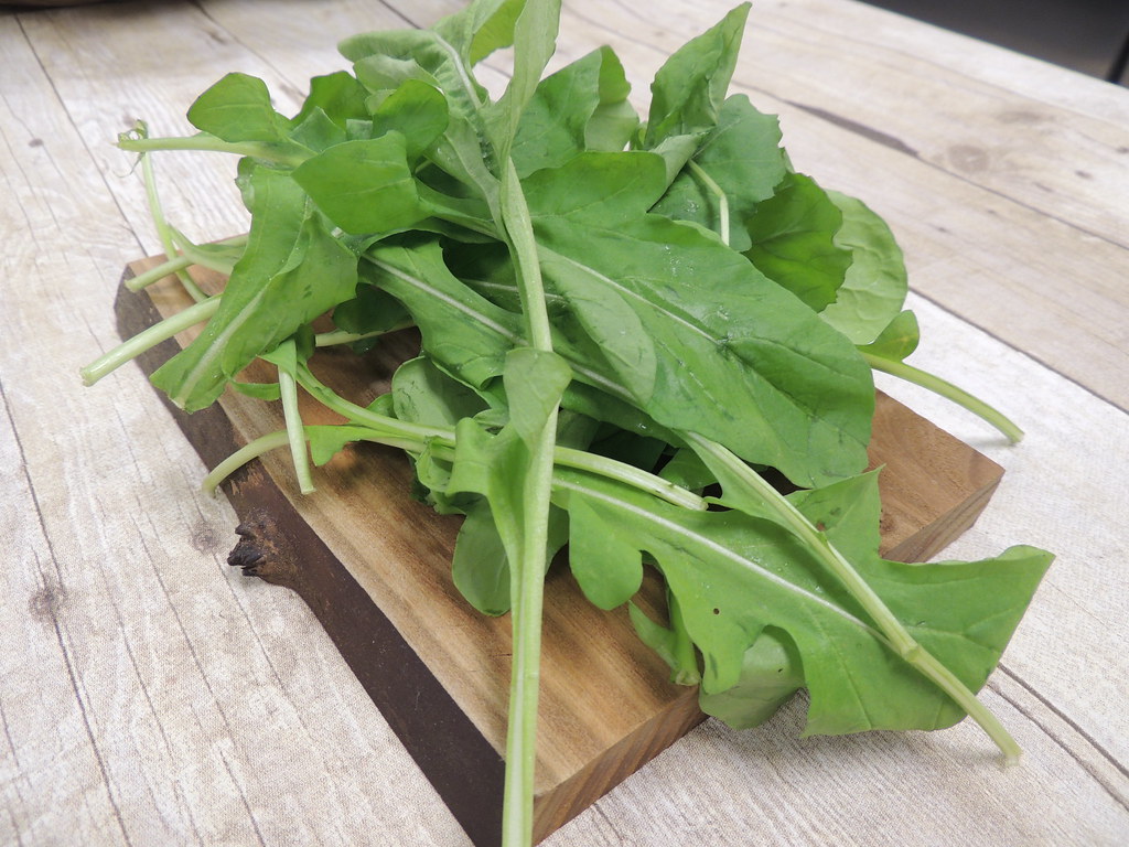 Dark Leafy Greens (Spinach, Kale, Swiss Chard) (image credits: flickr)