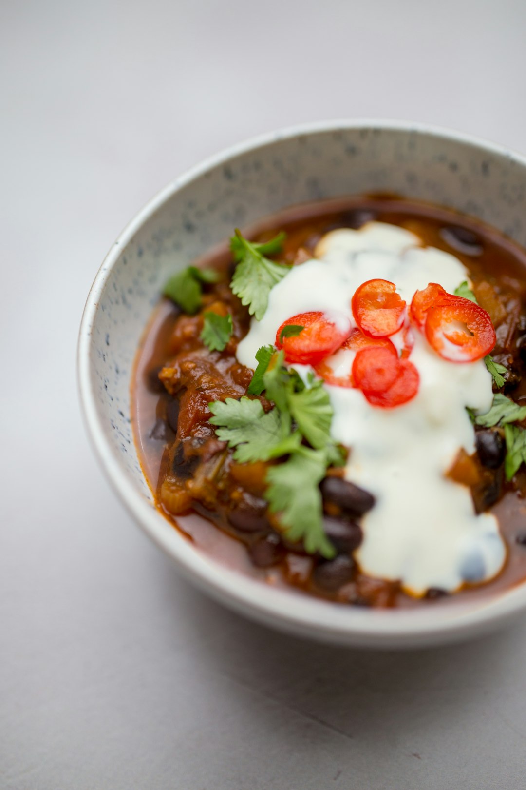 Hearty Vegetable Chili: A Budget Hero (image credits: unsplash)