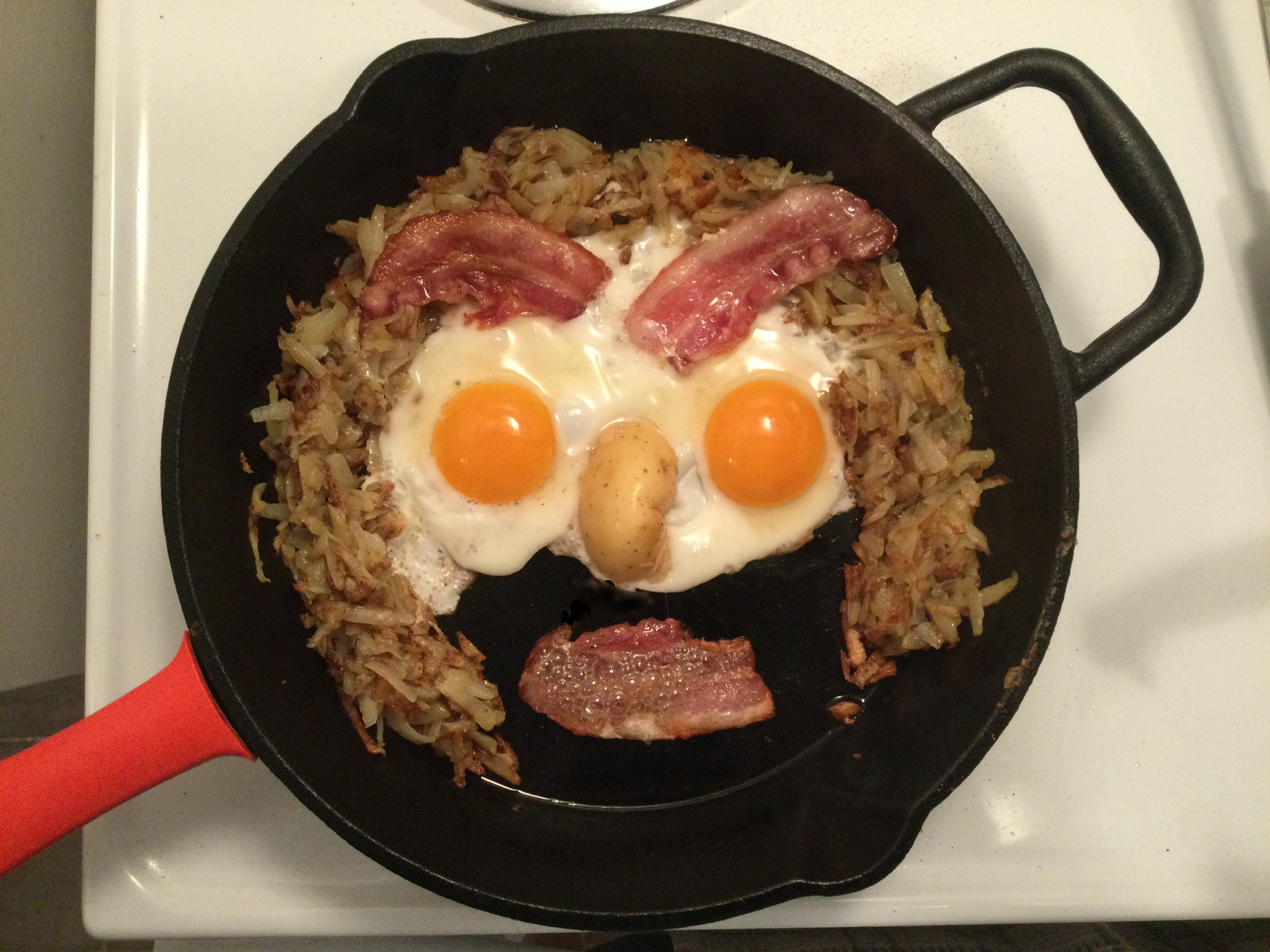 Breakfast: Bacon & Eggs (image credits: wikimedia)