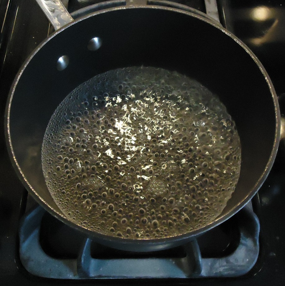 Why Boiling Water Makes All the Difference (image credits: wikimedia)