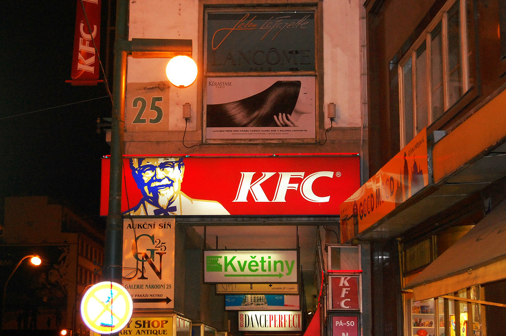 KFC Undergoes Massive Brand Transformation with New Restaurant Concept (Image Credits: Flickr)