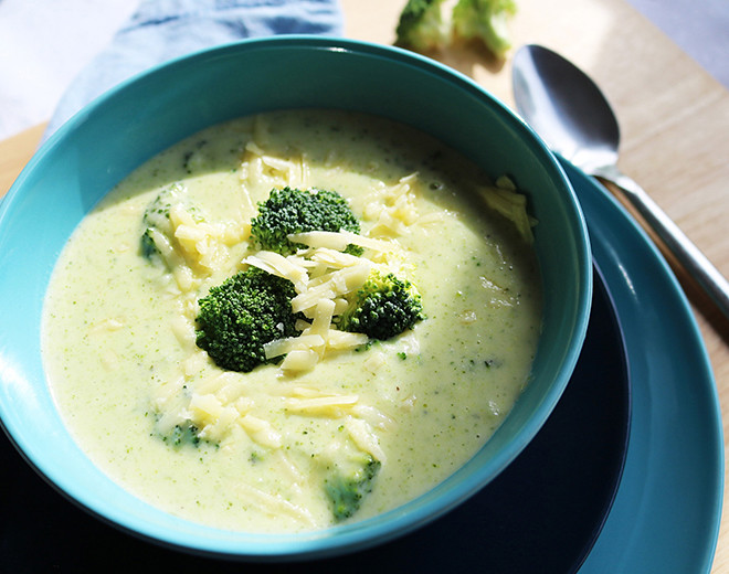 Creamy Broccoli Cheese Delight (image credits: flickr)