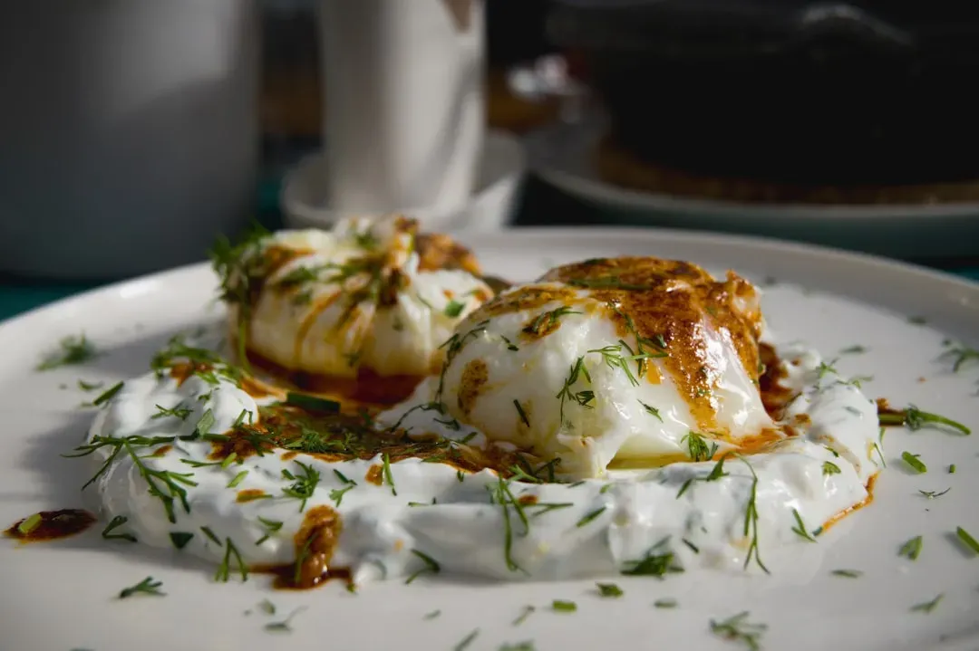 1. Ratio Protein Yogurt - 25 Grams of Protein (The Winner) (Image Credits: Unsplash)