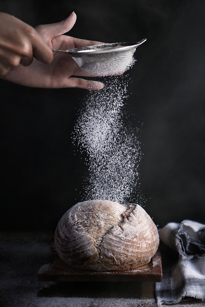 Myth 1: You Must Always Sift Flour (image credits: pixabay)