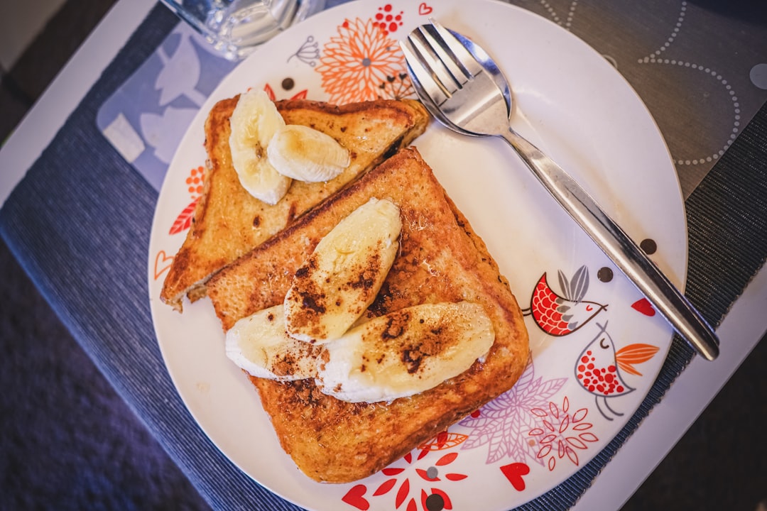 Delaying Meals After Waking Up (image credits: unsplash)