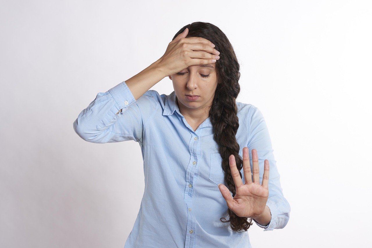 Headaches and Migraines (image credits: pixabay)