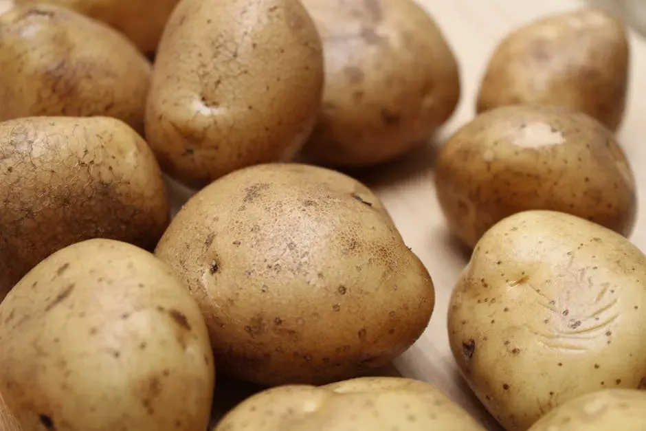 5. Potatoes: The Botulism Risk Most People Ignore (Image Credits: Pexels)