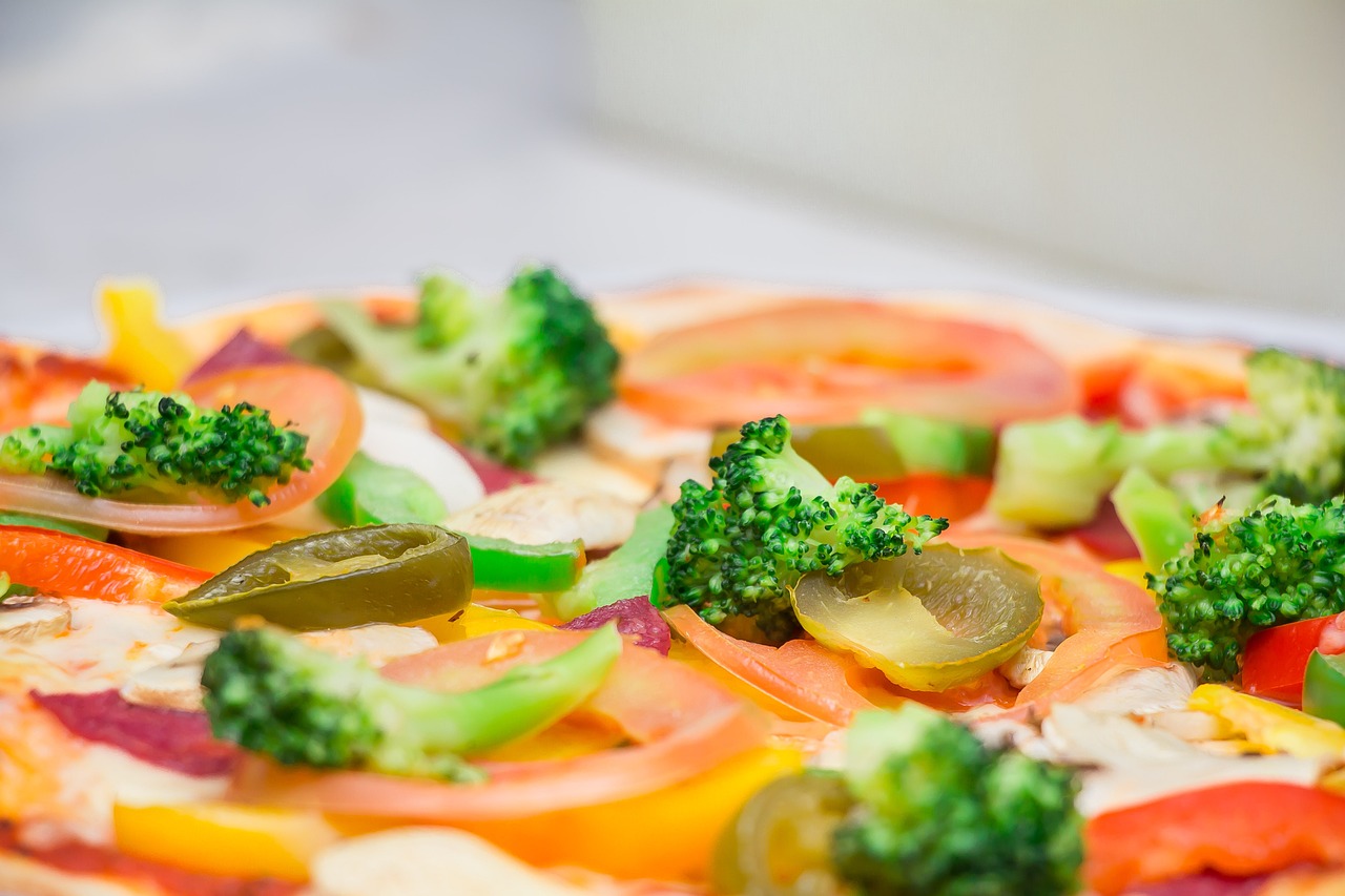 The Art of Volcanic Pizza Making (image credits: pixabay)