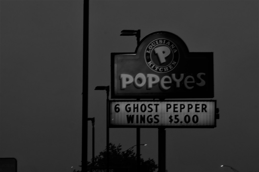 Popeyes Serves Wings Smaller Than Sauce Packets (image credits: flickr)