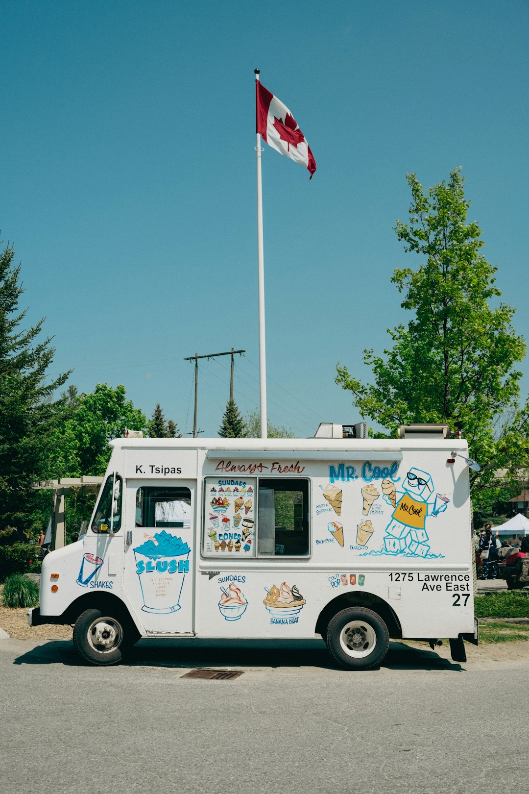 Good Humor Ice Cream Trucks: The Musical Herald of Summer (image credits: unsplash)